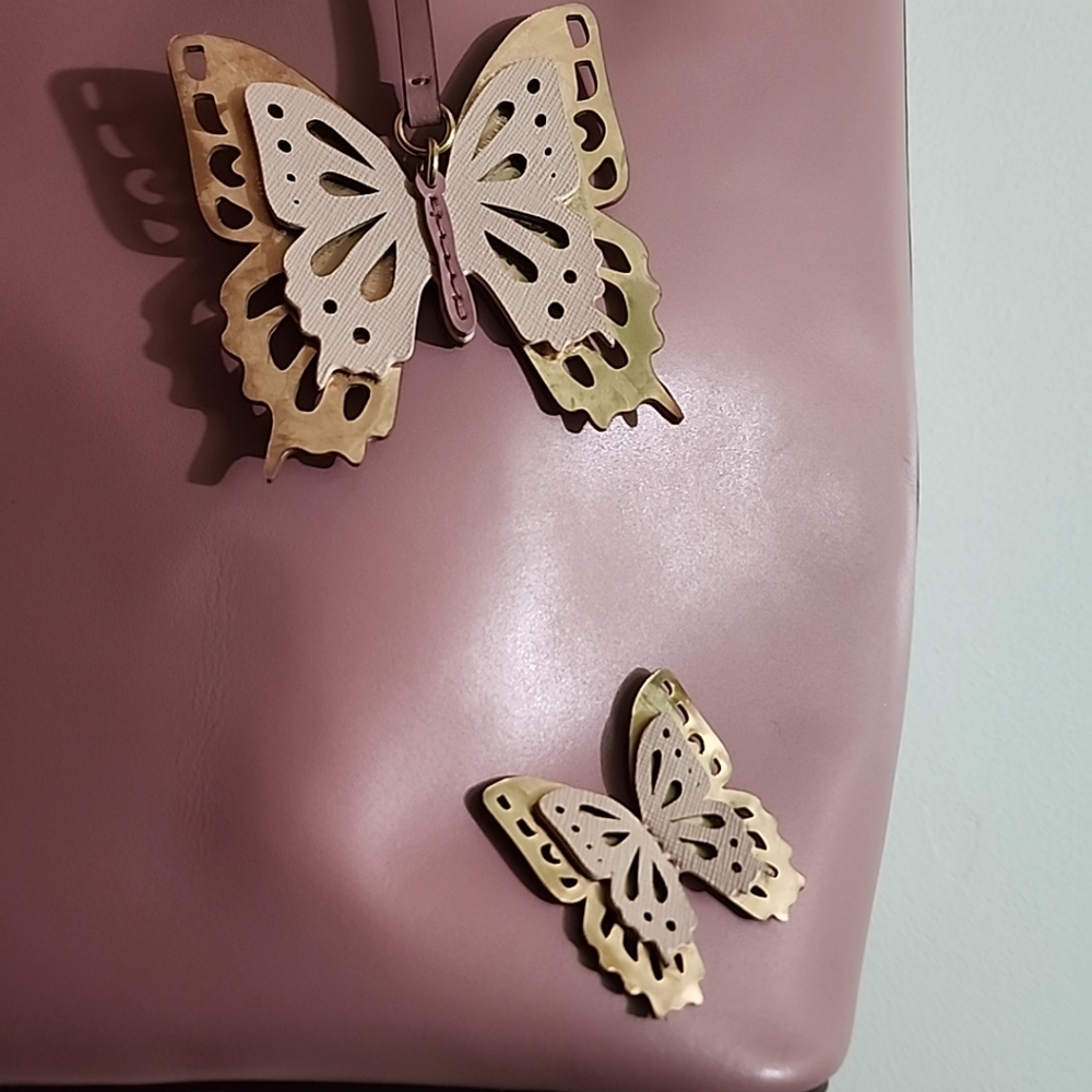 Kate Spade New York The Buzz Tote Handbags - Picture 3 of 12
